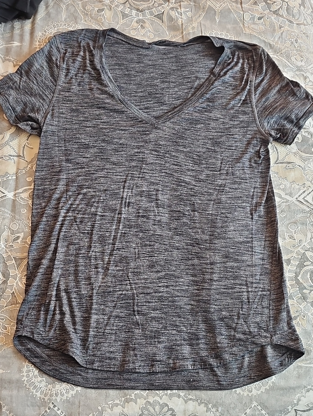 Lululemon Heathered Charcoal V-Neck Short Sleeve Tee